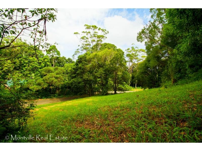 1 Boongala Avenue, Montville QLD 4560