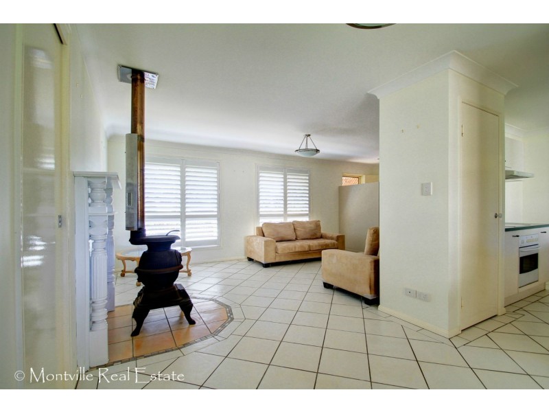 10 Hoffman Close, Montville QLD 4560