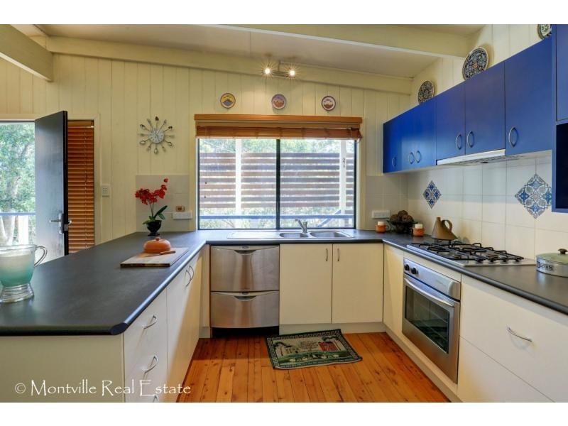 5 Honeysuckle Drive, Montville QLD 4560