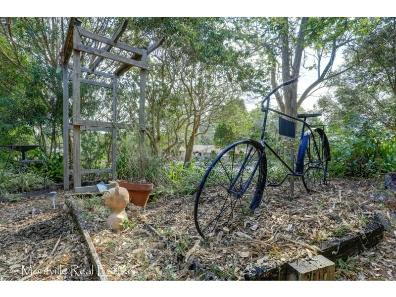 5 Honeysuckle Drive, Montville QLD 4560