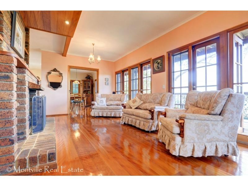 311 Western Avenue, Montville QLD 4560