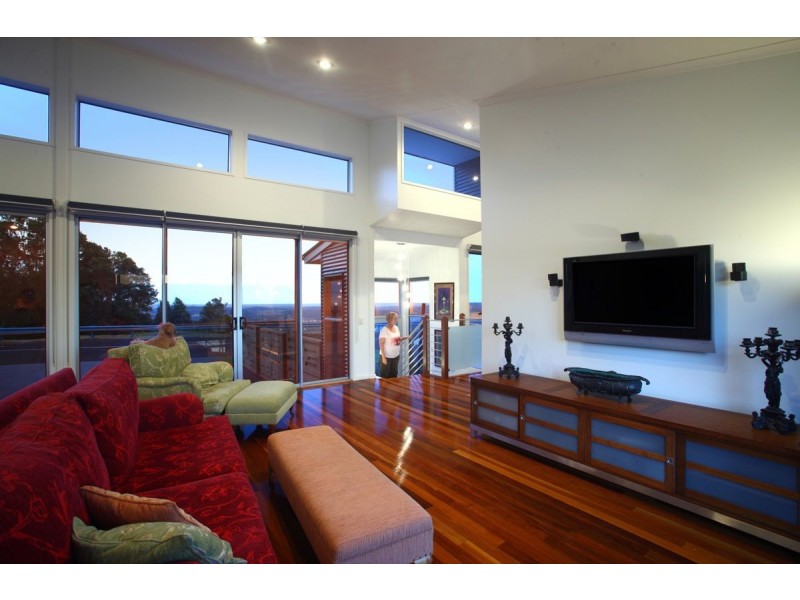 20 Thompson Road, Dulong QLD 4560