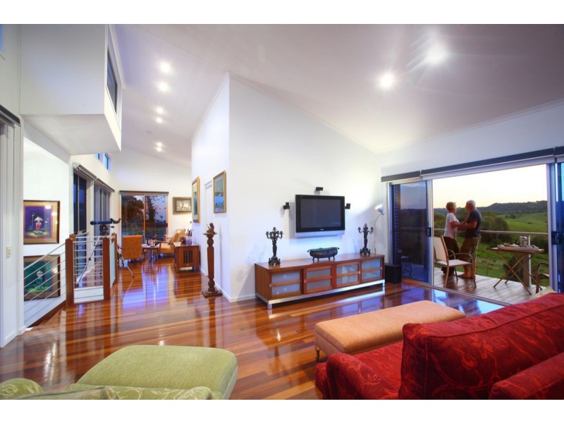 20 Thompson Road, Dulong QLD 4560