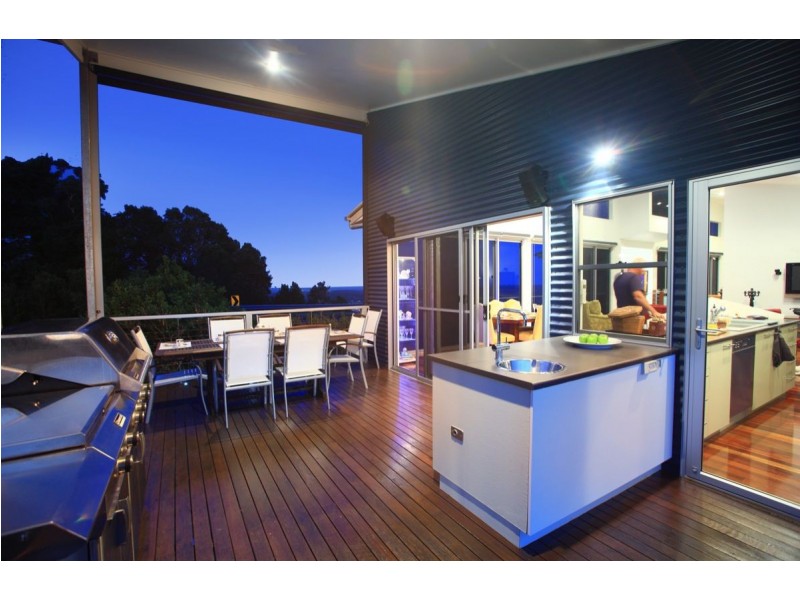 20 Thompson Road, Dulong QLD 4560