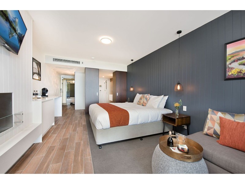 102/94-96 Main Street, Montville QLD 4560