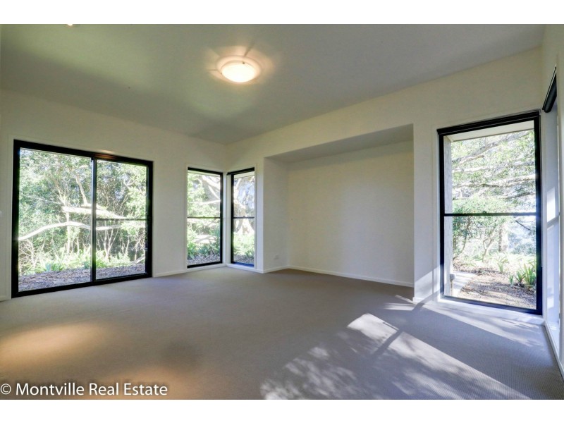 64 Ensbey Road, Flaxton QLD 4560