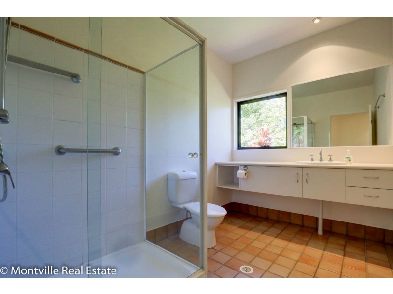 64 Ensbey Road, Flaxton QLD 4560