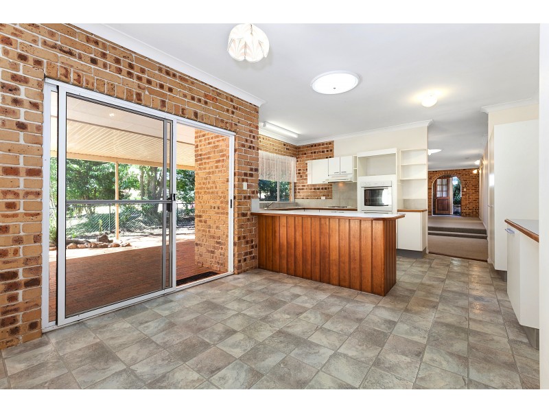 20 Rainbow Park Drive, Mapleton QLD 4560