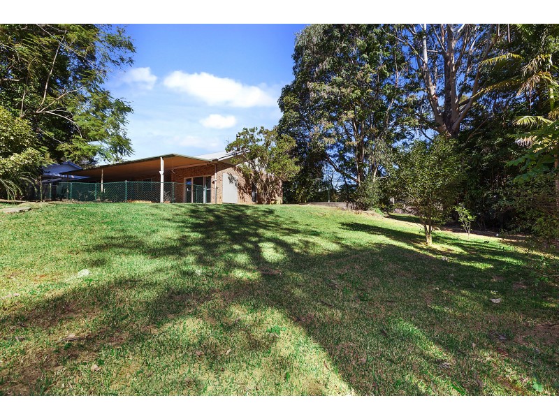 20 Rainbow Park Drive, Mapleton QLD 4560