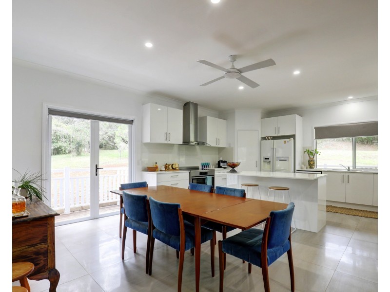 15-17 Hillfoot Lane, Montville QLD 4560