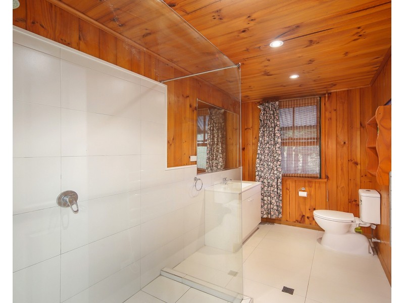 15-17 Hillfoot Lane, Montville QLD 4560