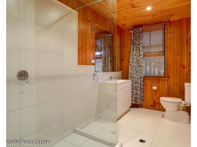 15-17 Hillfoot Lane, Montville QLD 4560