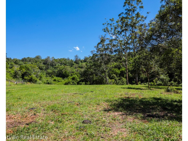 353 Western Ave, Montville QLD 4560