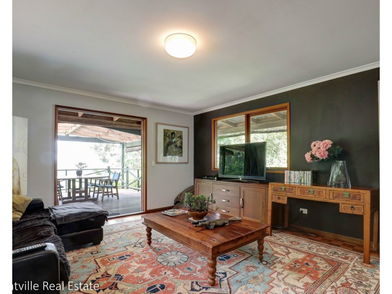 284 Flaxton Mill Rd, Flaxton QLD 4560