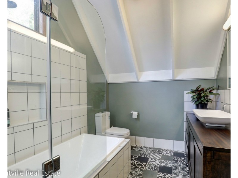 284 Flaxton Mill Rd, Flaxton QLD 4560
