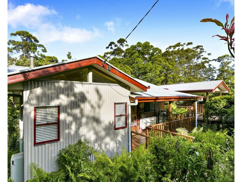 25 Deodar Ct, Mapleton QLD 4560