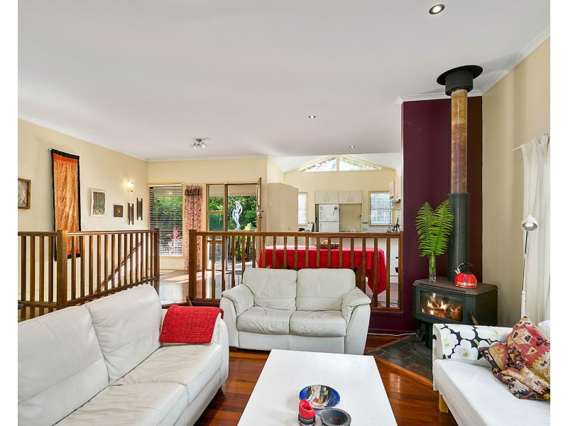 25 Deodar Ct, Mapleton QLD 4560