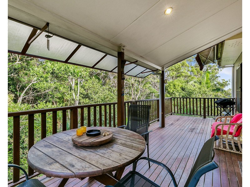 25 Deodar Ct, Mapleton QLD 4560