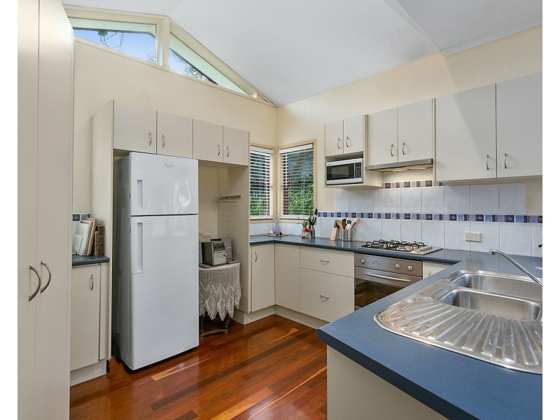 25 Deodar Ct, Mapleton QLD 4560