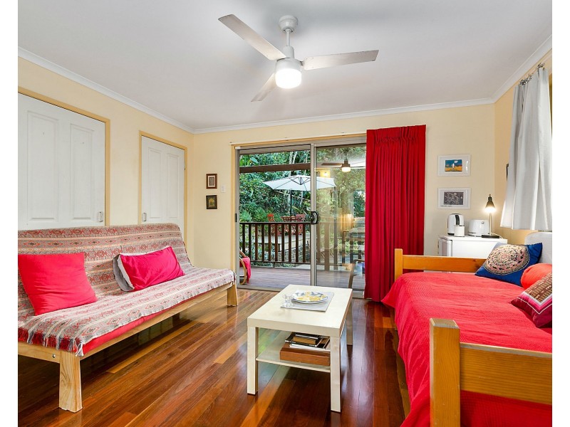 25 Deodar Ct, Mapleton QLD 4560
