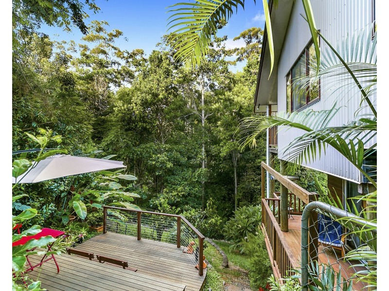 25 Deodar Ct, Mapleton QLD 4560