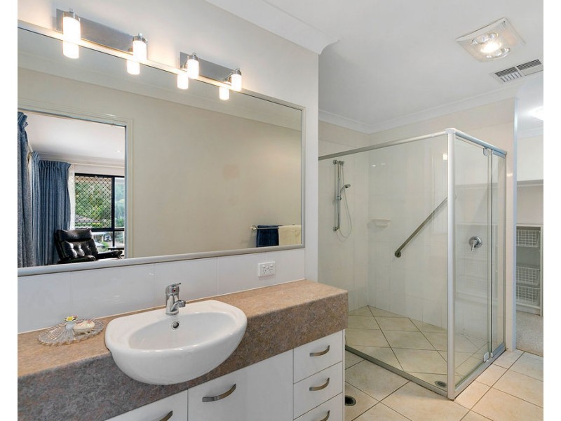 21 Billabong Pl, Mapleton QLD 4560