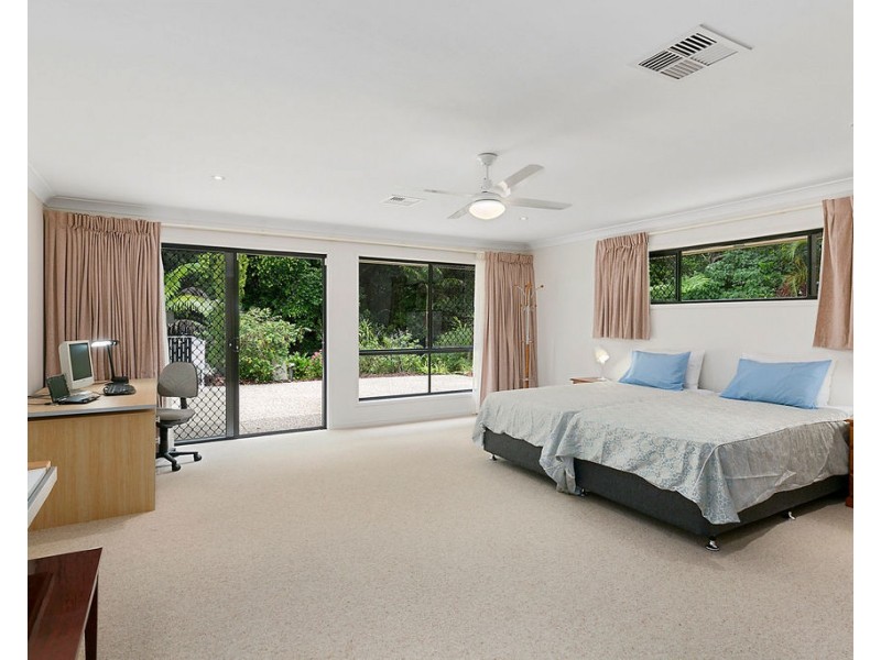 21 Billabong Pl, Mapleton QLD 4560