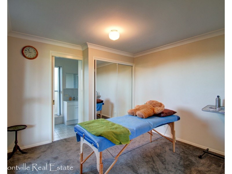 9 Maple Avenue, Mapleton QLD 4560