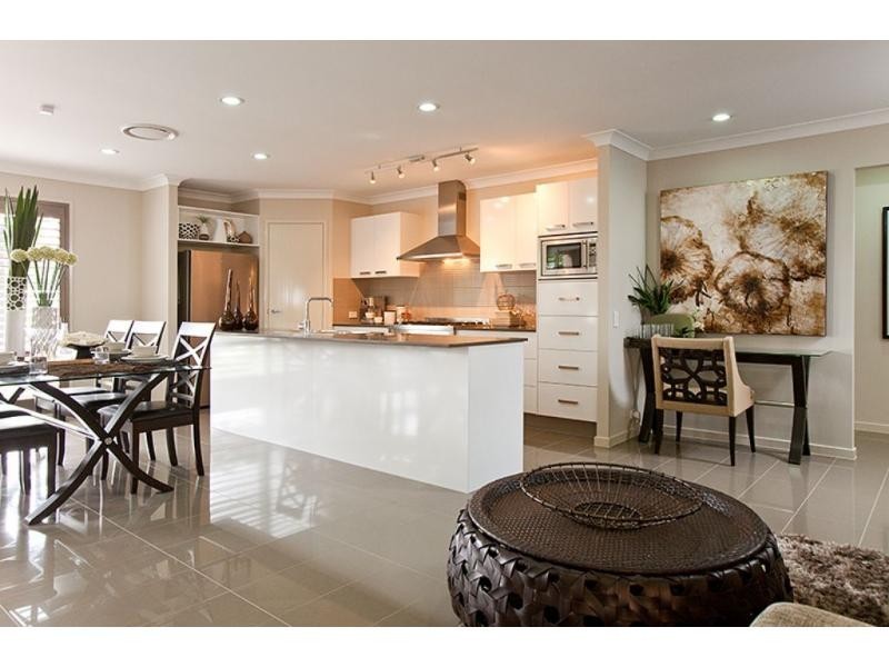 28 Candlebark Circuit, Upper Coomera QLD 4209