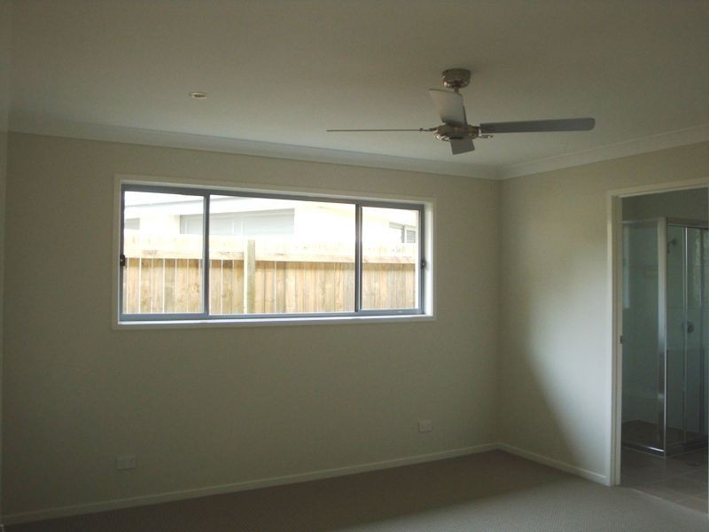 51 Grand Terrace, Waterford QLD 4133