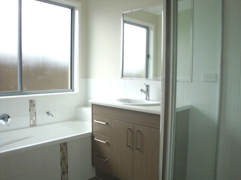 51 Grand Terrace, Waterford QLD 4133