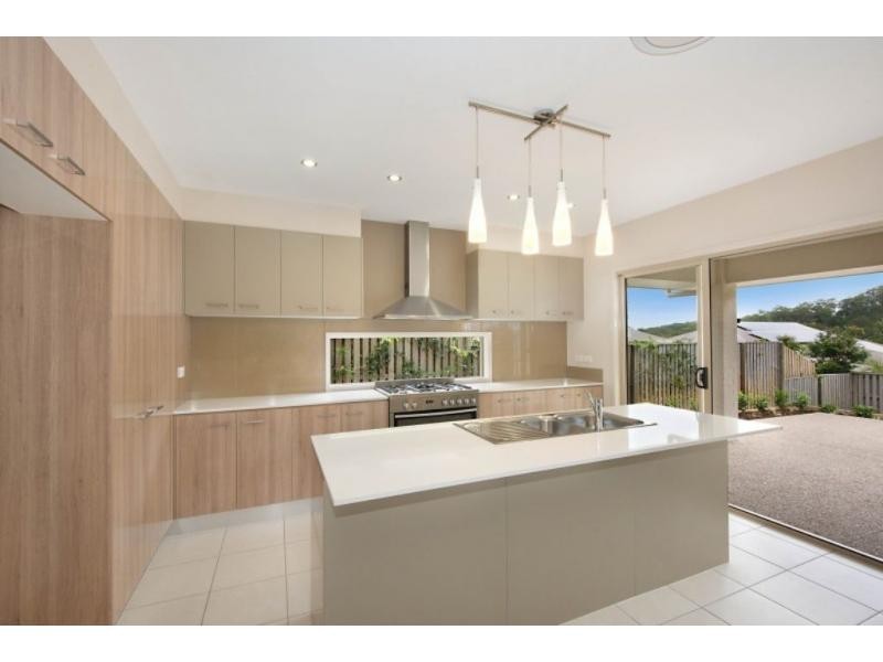 91 Observatory Drive, Reedy Creek QLD 4227