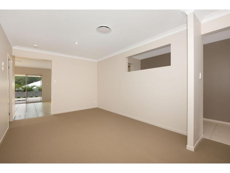 91 Observatory Drive, Reedy Creek QLD 4227