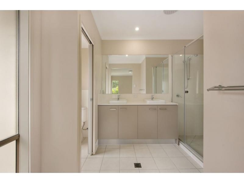 91 Observatory Drive, Reedy Creek QLD 4227