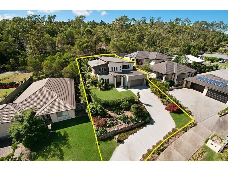 21 Peckham Court, Pacific Pines QLD 4211