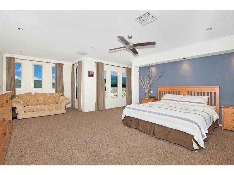 21 Peckham Court, Pacific Pines QLD 4211