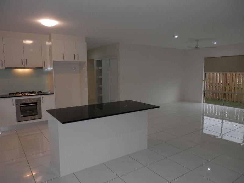 3 Prairie Avenue, Riverstone Crossing, Maudsland QLD 4210