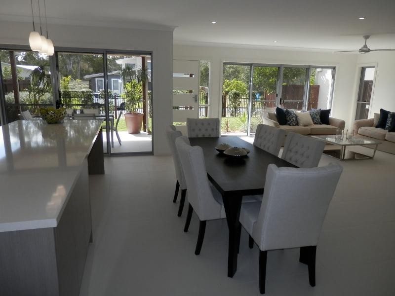 21 Bunderoo Circuit, Gainsborough Greens, Pimpama QLD 4209