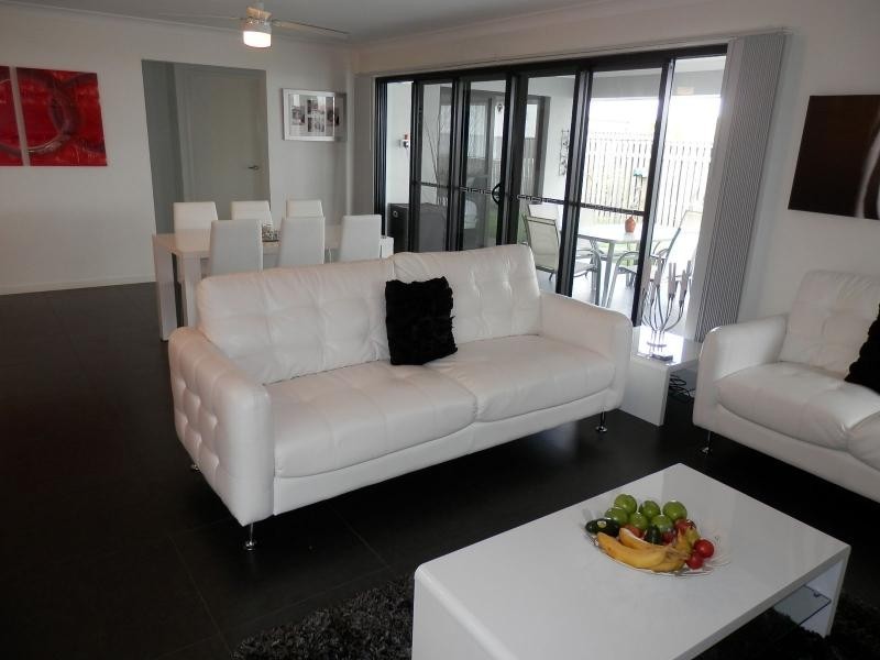 4 Gartside Avenue, Riverstone Crossing, Upper Coomera QLD 4209