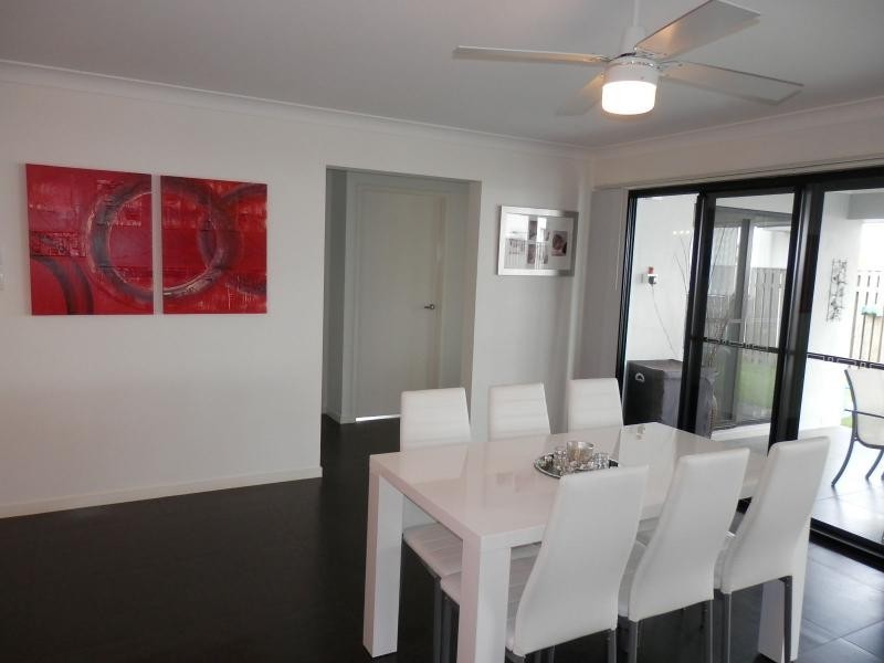 4 Gartside Avenue, Riverstone Crossing, Upper Coomera QLD 4209