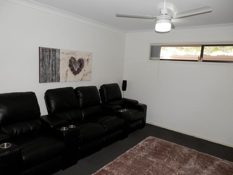 4 Gartside Avenue, Riverstone Crossing, Upper Coomera QLD 4209