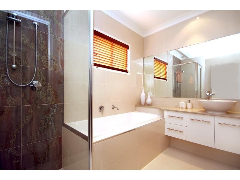 28 Homestead Circuit, Riverstone Crossing, Upper Coomera QLD 4209