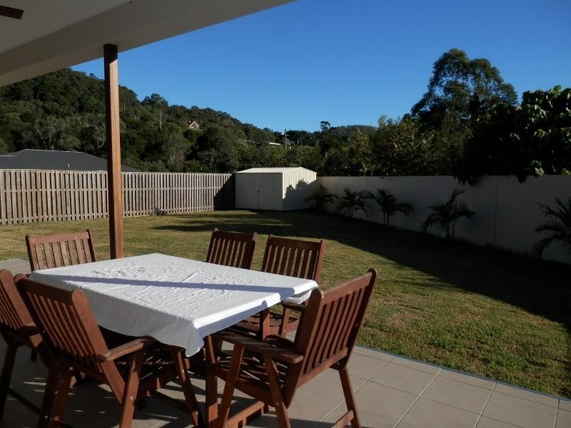 33 Plantation Crescent, Riverstone Crossing, Maudsland QLD 4210