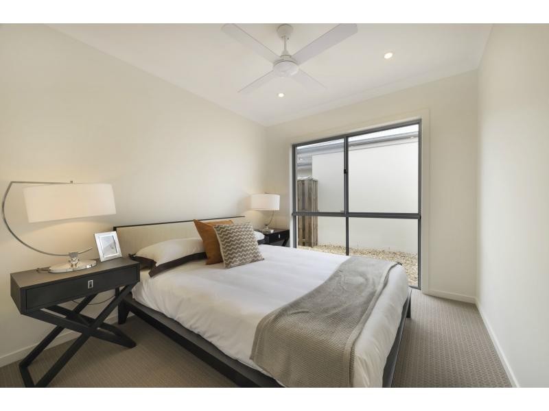 21 Bunderoo Circuit, Gainsborough Greens, Pimpama QLD 4209