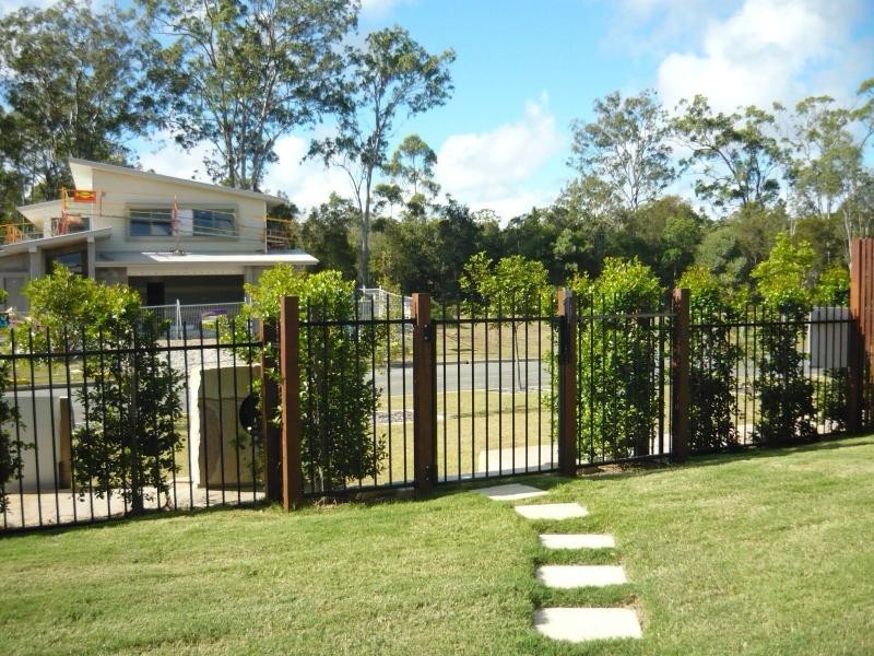 21 Bunderoo Circuit, Gainsborough Greens, Pimpama QLD 4209