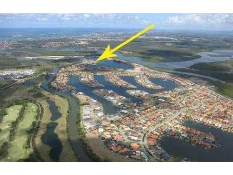 13 Pearl Beach Drive, Oyster Cove, Helensvale QLD 4212