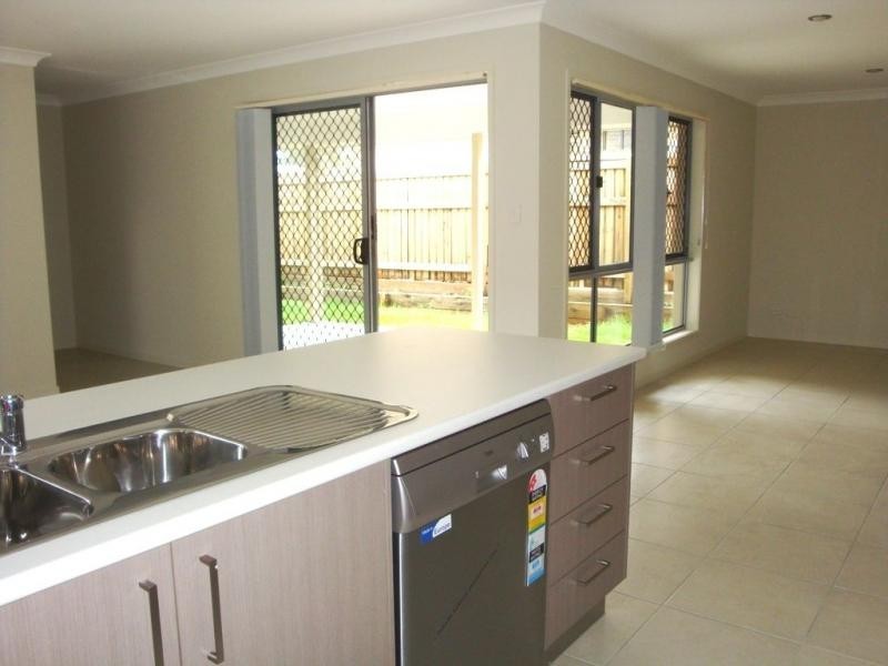 Logan Reserve QLD 4133