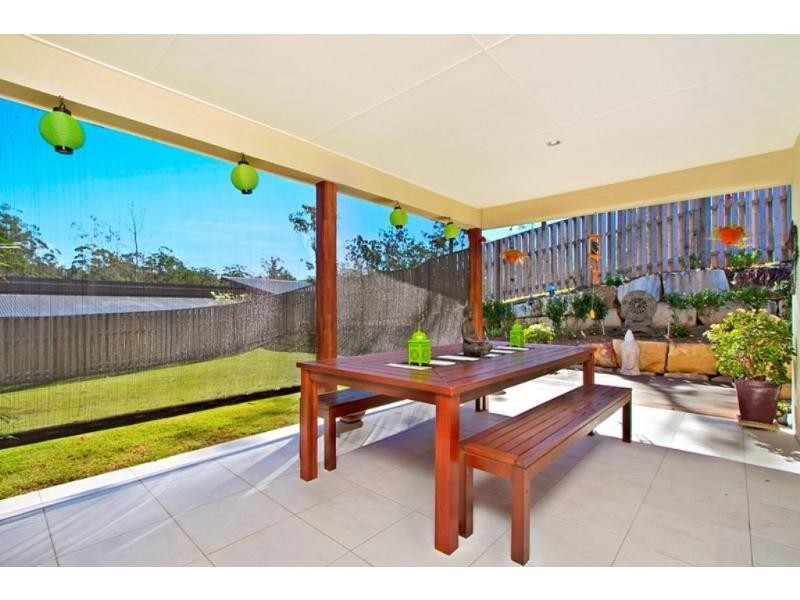 2 Hoop Pine Street, Mount Cotton QLD 4165