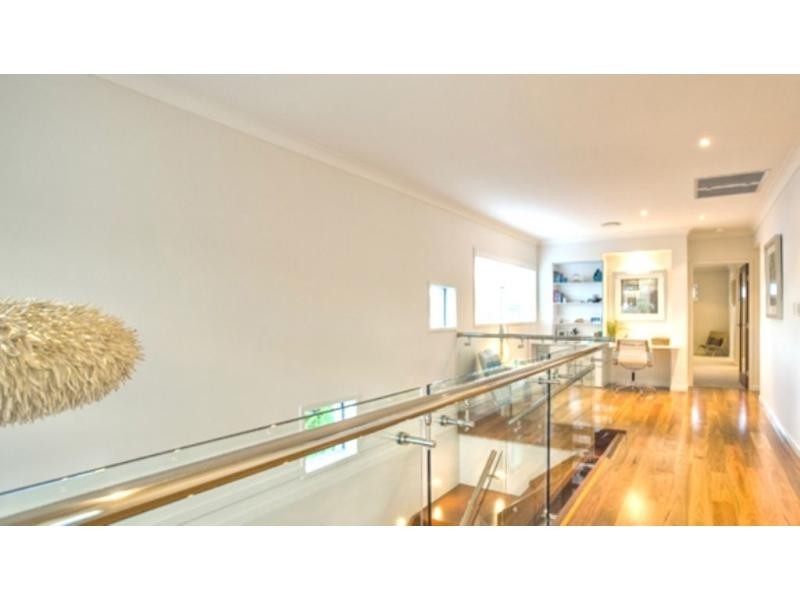 6 Cabriolet Court, Upper Coomera QLD 4209