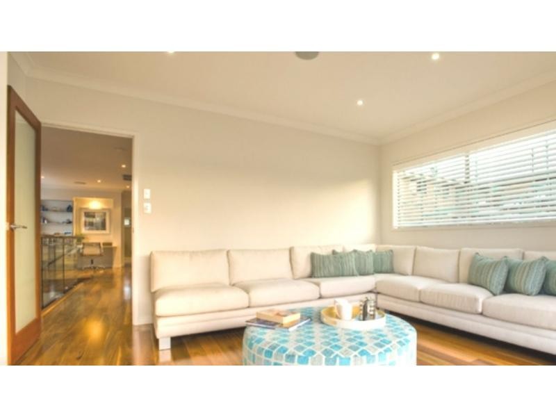 6 Cabriolet Court, Upper Coomera QLD 4209